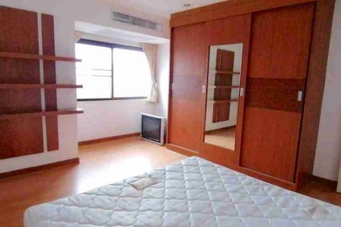 Condominio de 2 dormitorios en Bangkok, Tailandia № 183336 - foto 4