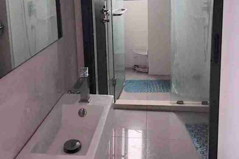 Eigentumswohnung in Bangkok, Thailand, 2 Schlafzimmer  № 183335 - Foto 5