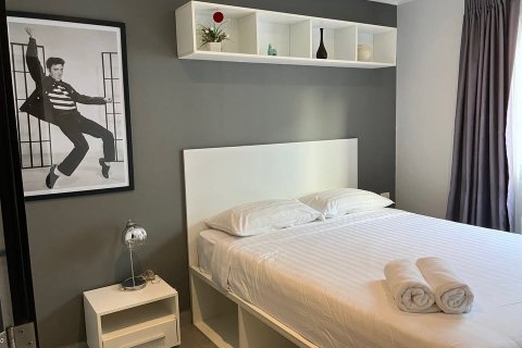 Apartamento de 2 habitaciones en Pattaya, Tailandia № 205829 - foto 5