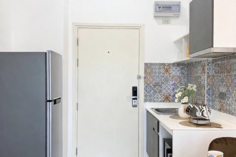 Apartamento de 2 habitaciones en Pattaya, Tailandia № 205832 - foto 5
