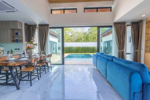 Chalet de 4 dormitorios en Chalong, Tailandia № 170168 - foto 27
