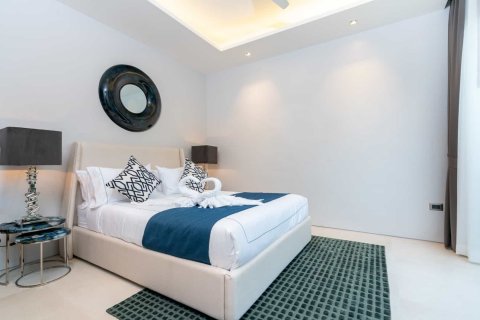 Villa in Bang Tao, Thailand 3 Schlafzimmer № 170166 - Foto 9