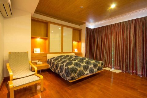 Chalet de 3 dormitorios en Hua Hin, Tailandia № 168477 - foto 13