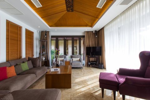 Chalet de 3 dormitorios en Hua Hin, Tailandia № 168479 - foto 16