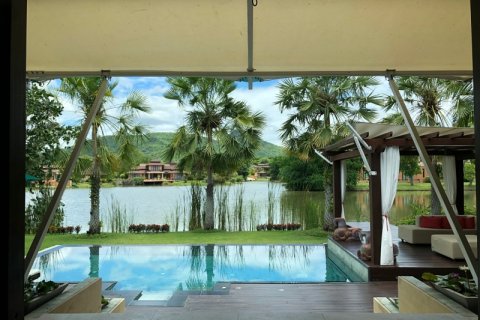 Chalet de 3 dormitorios en Hua Hin, Tailandia № 168479 - foto 20