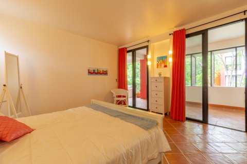 Condominio de 2 dormitorios en Hua Hin, Tailandia № 168483 - foto 20