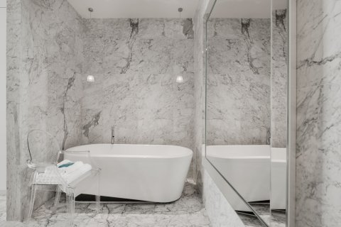 Condominio de 3 dormitorios en Bangkok, Tailandia № 180919 - foto 7