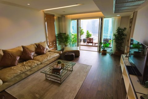 Ático de 4 dormitorios en Bangkok, Tailandia № 180925 - foto 10
