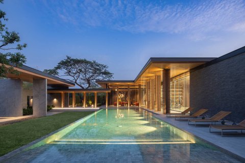 Casa de 5 dormitorios en Bangkok, Tailandia № 180922 - foto 9