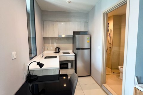 Studio in the Condo in Pathum Wan, Bangkok, Thailand  № 159486 - Foto 3
