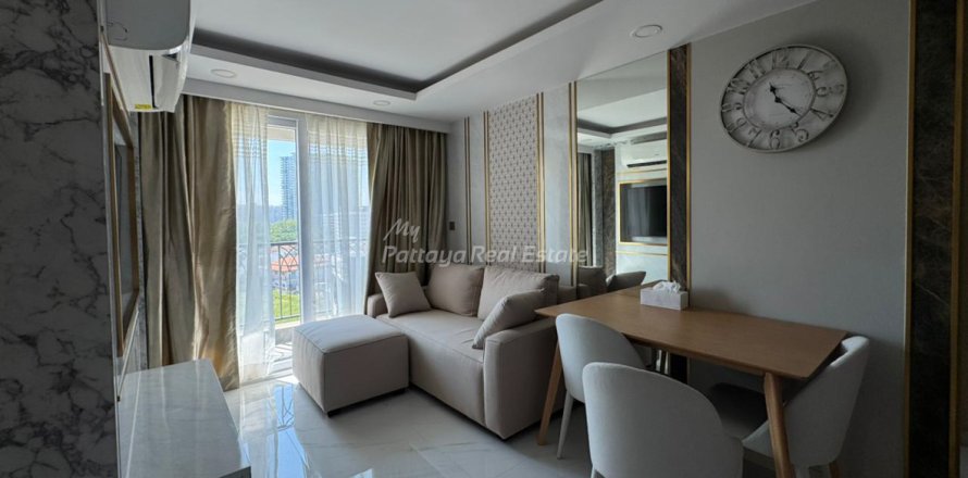 Condominio de 2 dormitorios en Bang Lamung, Tailandia № 152589