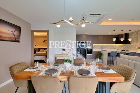 Condominio de 3 dormitorios en Pattaya, Tailandia № 197599 - foto 6