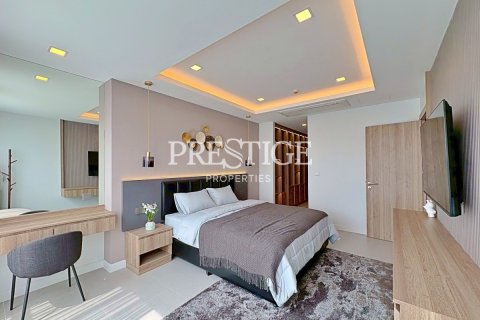 Condominio de 3 dormitorios en Pattaya, Tailandia № 197599 - foto 13