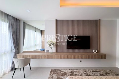 Condominio de 2 dormitorios en Pattaya, Tailandia № 197600 - foto 14