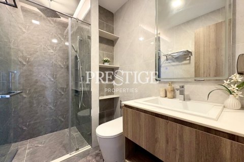 Condominio de 2 dormitorios en Pattaya, Tailandia № 197600 - foto 9