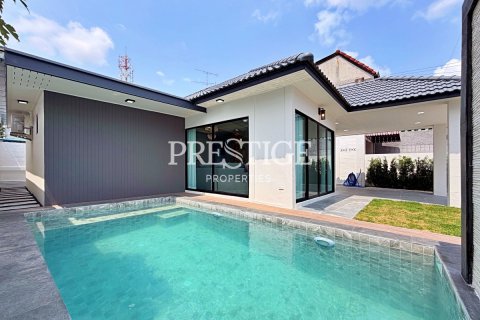 Haus in Pattaya, Thailand 3 Schlafzimmer № 197604