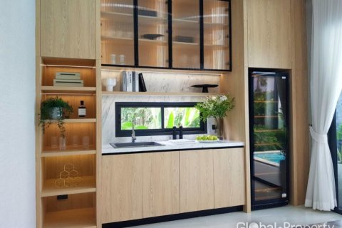 House in Pattaya, Thailand 4 bedrooms № 113603 - photo 16