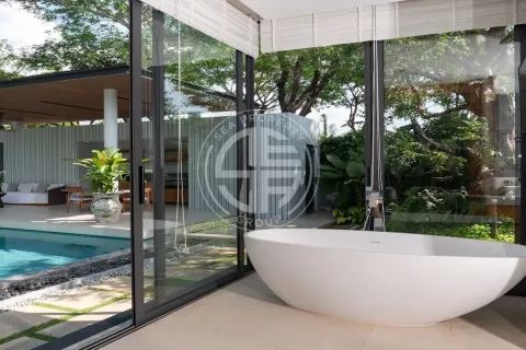 Chalet de 4 dormitorios en Phuket, Tailandia № 190677 - foto 7