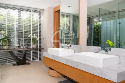 Chalet de 4 dormitorios en Phuket, Tailandia № 190677 - foto 10