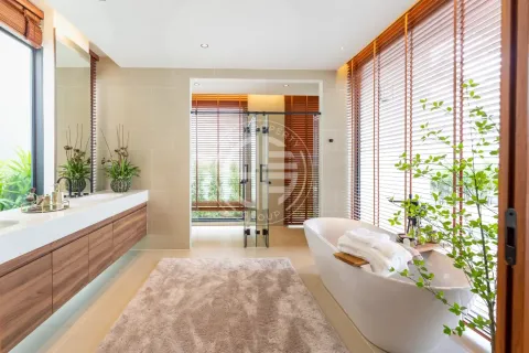 Chalet de 3 dormitorios en Bang Tao, Tailandia № 190681 - foto 6