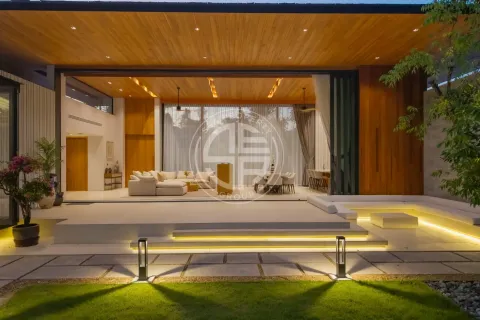 Chalet de 4 dormitorios en Phuket, Tailandia № 190679 - foto 18