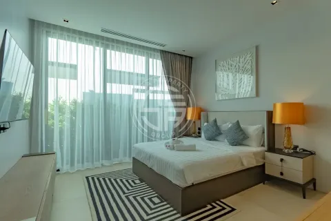 Chalet de 4 dormitorios en Phuket, Tailandia № 190679 - foto 9