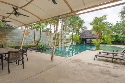 Chalet de 4 dormitorios en Layan Beach, Tailandia № 190676 - foto 2