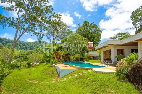 Haus in Kamala, Thailand 7 Schlafzimmer № 167012 - Foto 16
