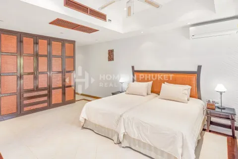 Haus in Kamala, Thailand 7 Schlafzimmer № 167012 - Foto 30