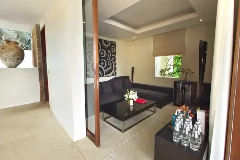 Chalet de 3 dormitorios en Ko Samui, Tailandia № 190764 - foto 9