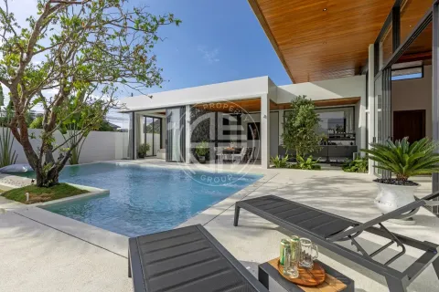 Chalet de 3 dormitorios en Phuket, Tailandia № 190762 - foto 12