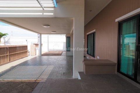 Haus in Sattahip, Thailand 3 Schlafzimmer № 116888 - Foto 2