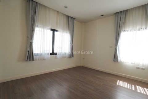 Haus in Sattahip, Thailand 3 Schlafzimmer № 116888 - Foto 17