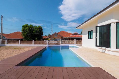 Haus in Sattahip, Thailand 3 Schlafzimmer № 116888 - Foto 3