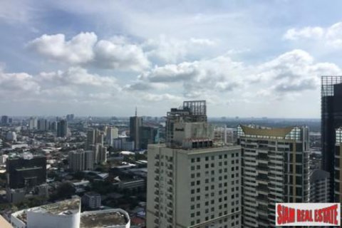 Apartamento de 1 dormitorio en Bangkok, Tailandia № 202672 - foto 3