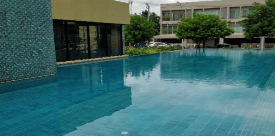 Casa de 3 dormitorios en Suan Luang, Bangkok, Tailandia № 202673