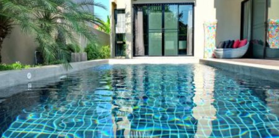 Chalet de 4 dormitorios en Chiang Mai, Tailandia № 202667