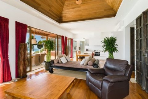 Casa de 3 dormitorios en Ko Samui, Tailandia № 66851 - foto 8