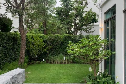 Chalet de 3 dormitorios en Saphan Sung, Bangkok, Tailandia № 133951 - foto 5