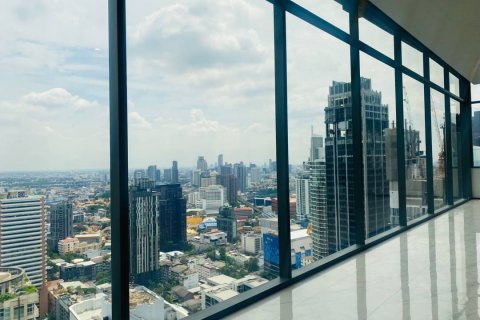 Condominio de 4 dormitorios en Watthana, Bangkok, Tailandia № 133954 - foto 15