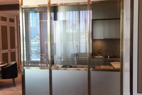 Condominio de 2 dormitorios en Khlong San, Bangkok, Tailandia № 133949 - foto 4
