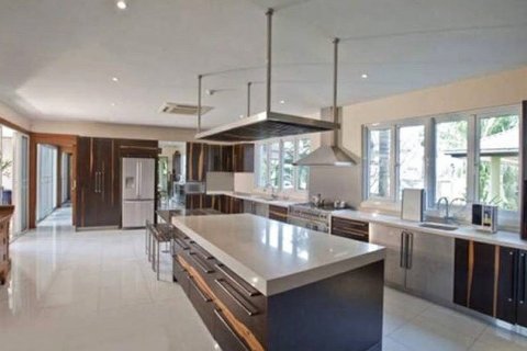 Chalet de 5 dormitorios en Phuket, Tailandia № 133948 - foto 9