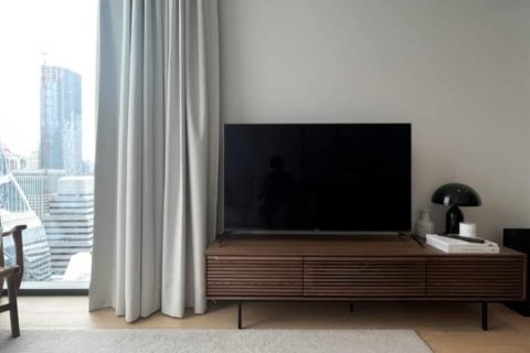 Condominio de 1 dormitorio en Pathum Wan, Bangkok, Tailandia № 133952 - foto 2