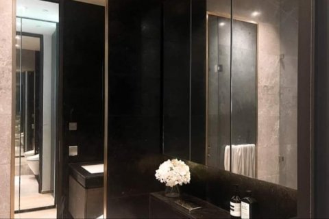 Condominio de 1 dormitorio en Pathum Wan, Bangkok, Tailandia № 133952 - foto 7