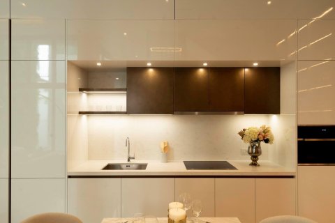 Condominio de 4 dormitorios en Watthana, Bangkok, Tailandia № 133950 - foto 16