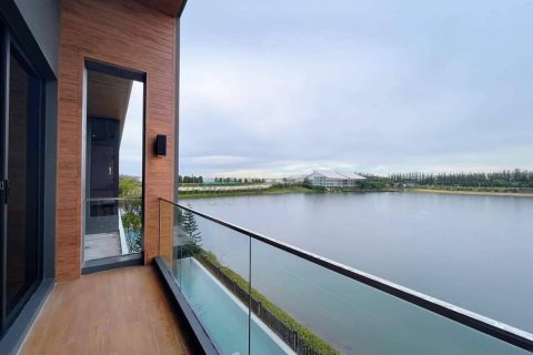 Chalet de 7 dormitorios en Bang Phli Yai, Tailandia № 133953 - foto 6
