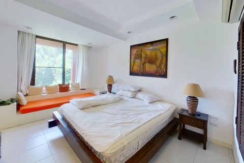Condominio de 3 dormitorios en Hua Hin, Tailandia № 161785 - foto 11