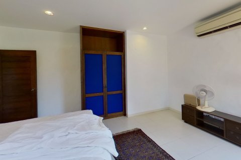 Condominio de 3 dormitorios en Hua Hin, Tailandia № 161785 - foto 17