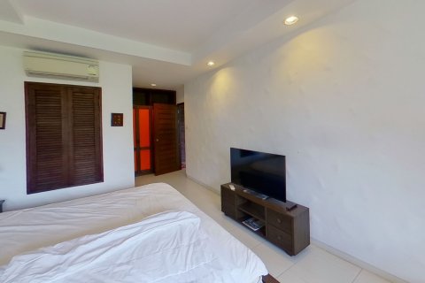Condominio de 3 dormitorios en Hua Hin, Tailandia № 161785 - foto 10