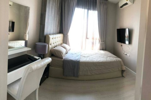 Condominio de 3 dormitorios en Bangkok, Tailandia № 66757 - foto 9